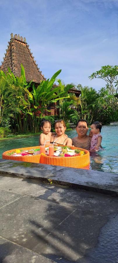 Galang Hari Villa Ubud Buitenkant foto